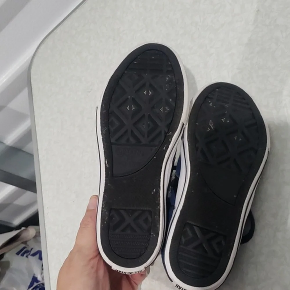 Navy Blue Converse Size 13‎